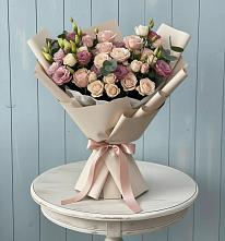 Букет цветов из:  Розы и Лизиантусы #REPLACE_PRED# Целинном Алтайского края