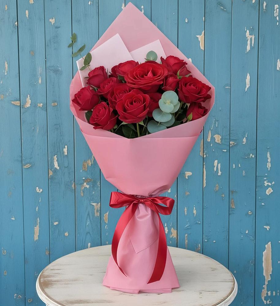 Букет цветов из: Розы в Целинном Алтайского края