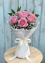 Букет цветов из:  Розы в Целинном Алтайского края