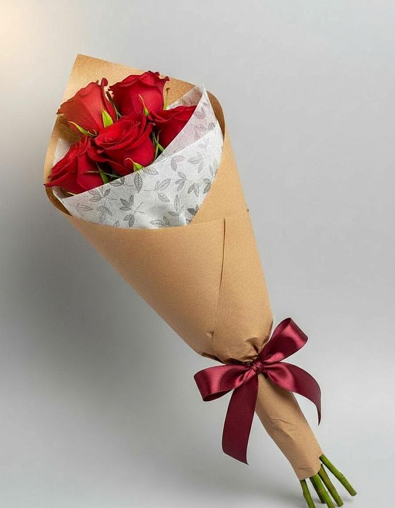 Букет цветов из: Розы в Целинном Алтайского края