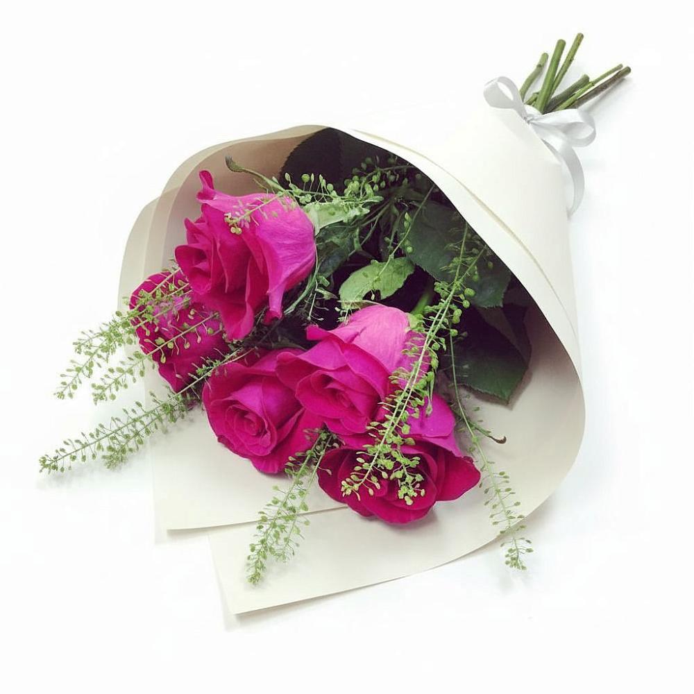 Букет цветов из: Розы в Целинном Алтайского края