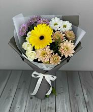 Букет цветов из:  Розы, Герберы и Хризантемы в Целинном Алтайского края