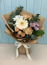 Букет цветов из:  Герберы и Хризантемы в Целинном Алтайского края