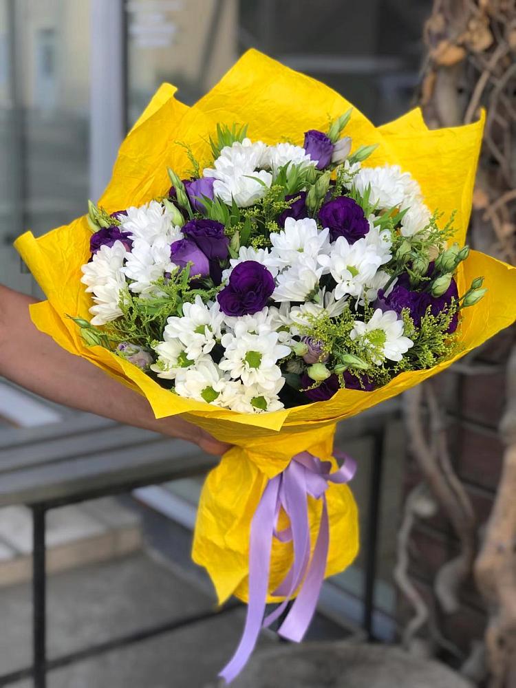 Букет цветов из: Ирисы, Хризантемы и Ромашки в Целинном Алтайского края