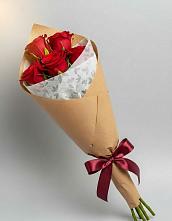 Букет цветов из:  Розы в Целинном Алтайского края
