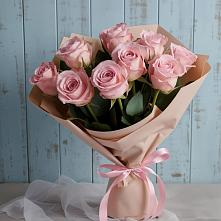 Букет цветов из:  Розы в Целинном Алтайского края
