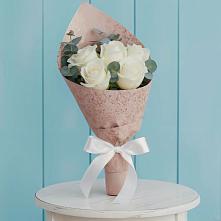 Букет цветов из:  Розы в Целинном Алтайского края