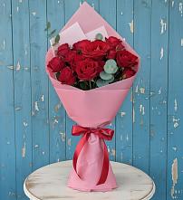 Букет цветов из:  Розы в Целинном Алтайского края