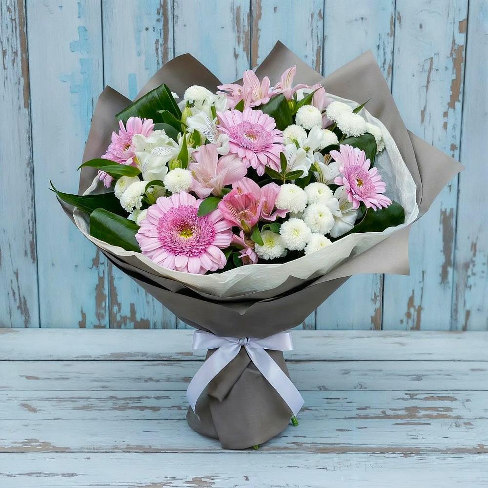 Букет цветов из: Герберы, Альстромерии и Хризантемы в Целинном Алтайского края