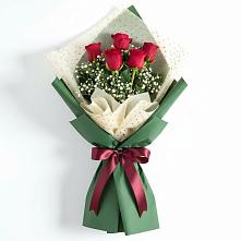 Букет цветов из:  Розы в Целинном Алтайского края